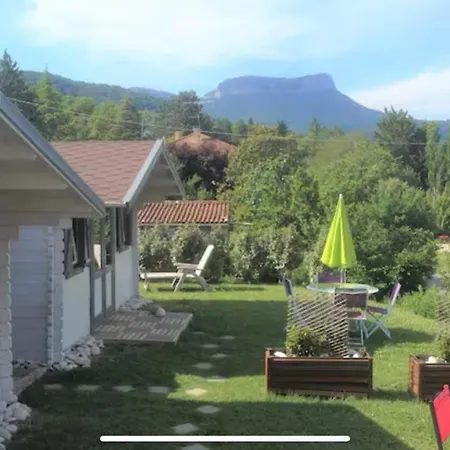 2 Du Lauzun Bed & Breakfast