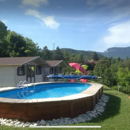 Bed & Breakfast 2 Du Lauzun Aouste-sur-Sye
